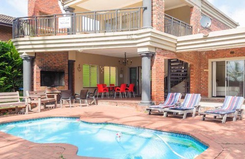 Ballito House | 500 m² House ∙ 5 bedrooms ∙ 10 guests