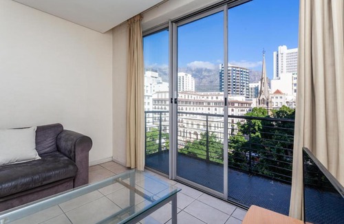 Cape Town City Centre Apartment | 507 Greenmarket Place