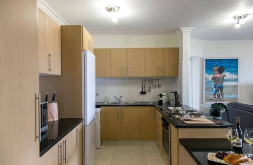 Illovo Beach Apartment | 51 La Mer - Stunning sea, beach & coastline view.