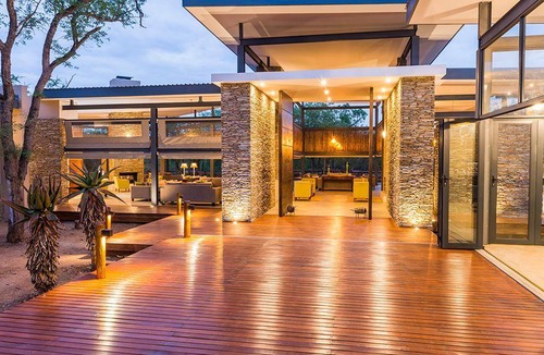 Maruleng Other | 51 m² Tent ∙ 10 guests