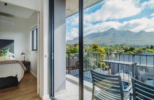 George Central Apartment | 52 m² Apartment ∙ 2 bedrooms ∙ 4 guests