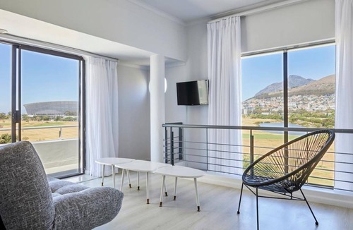 Mouille Point Hotel | 52 m² Hotel ∙ 127 guests