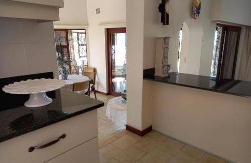Glenmore House | 540 m² House ∙ 4 bedrooms ∙ 8 guests