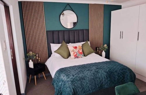 Welgemoed Apartment | 55 m² Apartment ∙ 1 bedroom ∙ 4 guests