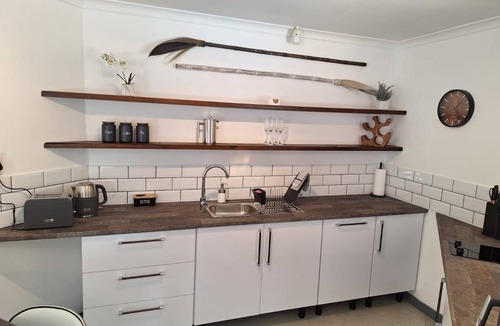 Welgemoed Apartment | 55 m² Apartment ∙ 1 bedroom ∙ 4 guests