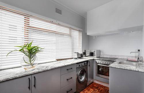 Sea Point Apartment | 55 m² Apartment ∙ 3 guests