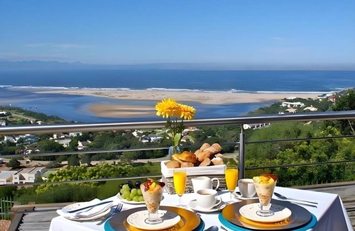 Plettenberg Bay Bed & Breakfast | 55 m² Bed and breakfast ∙ 3 guests
