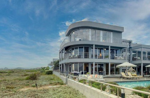 Sunset Beach Bed & Breakfast | 55 m² Bed and breakfast ∙ 127 guests