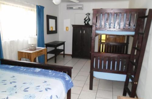 St. Lucia House | 57 Pelican Street
