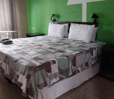 Nelspruit Bed & Breakfast | 580 m² Bed and breakfast ∙ 2 guests