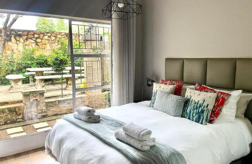 Greater Johannesburg Metropolitan Area Bed & Breakfast | 59 On True North Guest Rooms