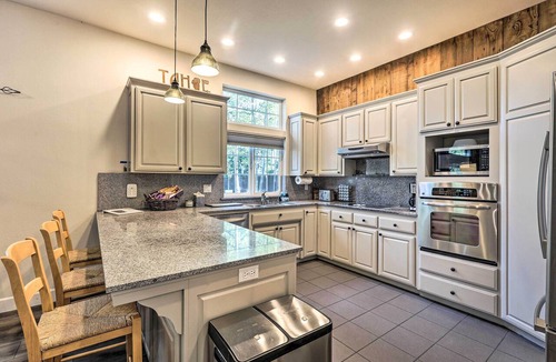 Comstock Acres Cottage | 6 Mi to Homewood Mountain Resort: Tahoe City Gem!