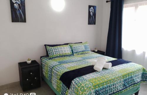 Port Edward Apartment | 6 on Wild Sea