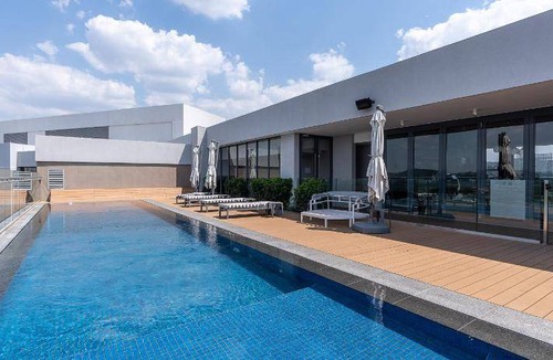 Menlyn Apartment | 60 m² Apartment ∙ 1 bedroom ∙ 2 guests