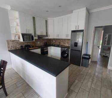 Port Elizabeth Apartment | 60 m² Apartment ∙ 2 bedrooms ∙ 4 guests