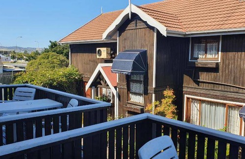 Knysna Bed & Breakfast | 60 m² Bed and breakfast ∙ 127 guests