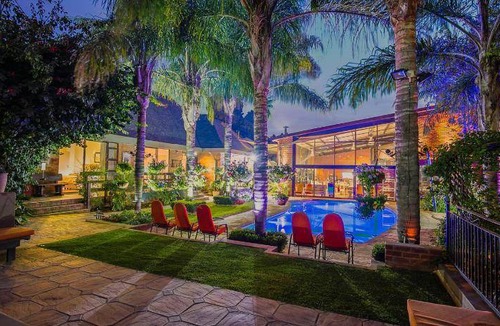 Kempton Park Bed & Breakfast | 60 m² Bed and breakfast ∙ 2 bedrooms ∙ 127 guests