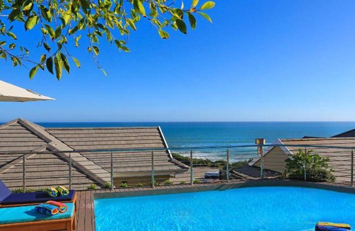 Knysna Resort | 60 m² Resort ∙ 3 bedrooms ∙ 20 guests