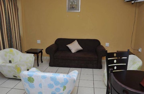 Umkomaas Apartment | 60 m² Serviced apartment ∙ 3 bedrooms ∙ 6 guests