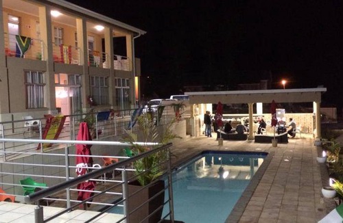 Umkomaas Apartment | 60 m² Serviced apartment ∙ 3 bedrooms ∙ 6 guests