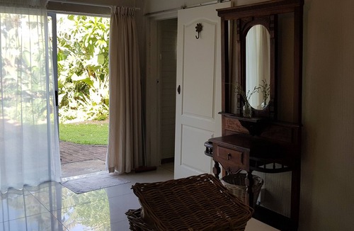 Ramsgate South House | 60 Steps To The Beach
