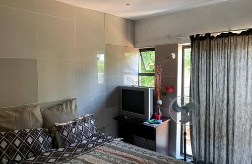 Akasia House | 600 m² House ∙ 8 bedrooms ∙ 16 guests