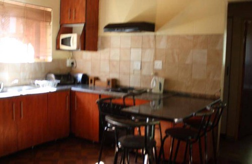 Ha-Lambani Cabin | 600 m² Lodge ∙ 127 guests