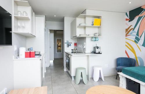 Windermere Apartment | 603 2SIX2 Florida Road by Host Agents