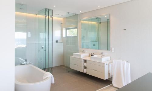 Camps Bay Villa | 62 Camps Bay