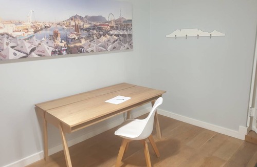 Plumstead House | 62 m² House ∙ 2 bedrooms ∙ 3 guests