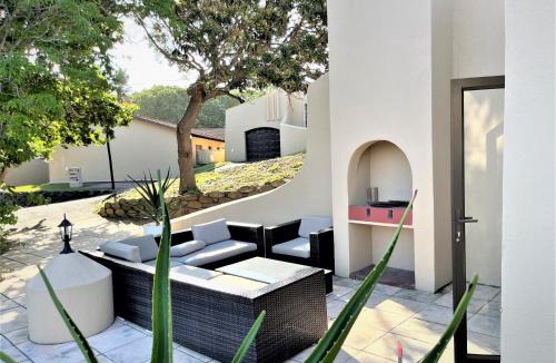 Shelly Beach Apartment | 63 Cest Si Bon - Shelly Beach