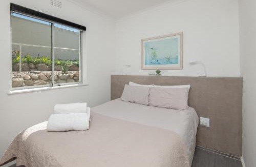 Westcliff Apartment | 63 Whalerock Estate
