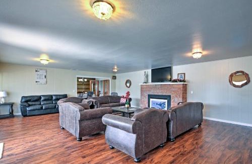 Gilroy House | 7 Mi to Dtwn Gilroy: Spacious Home on 20 Acres!