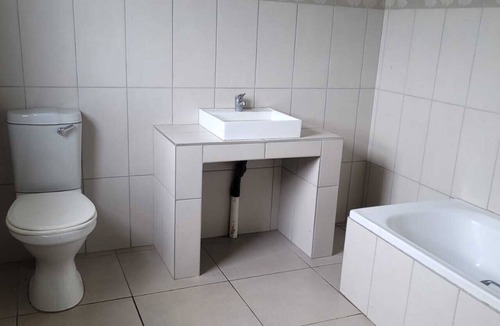 Kempton Park Bed & Breakfast | 7 min from OR Tambo international airport,