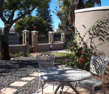 Milnerton Apartment | 7 on Disa Self-catering Accommodation