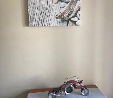 Margate Apartment | 7 Topanga