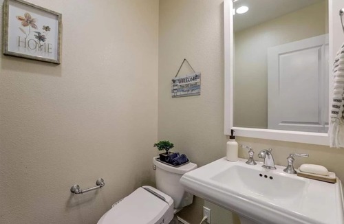 Milpitas House | 7 Years New,4B/3.5B house