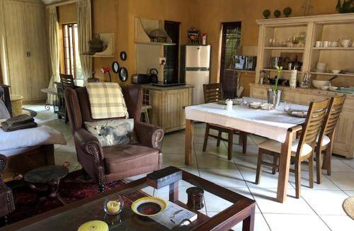 Fontainebleau Apartment | 70 m² Apartment ∙ 3 guests