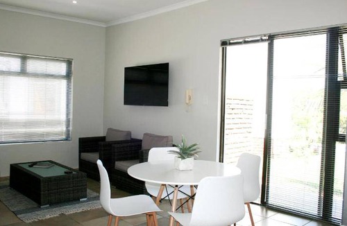 Beacon Bay Bed & Breakfast | 70 m² Bed and breakfast ∙ 2 bedrooms ∙ 5 guests