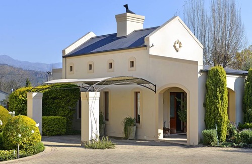 Franschhoek House | 70 m² House ∙ 1 bedroom ∙ 2 guests