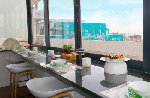 Redhill Apartment | 700 m² Apartment ∙ 2 bedrooms ∙ 4 guests