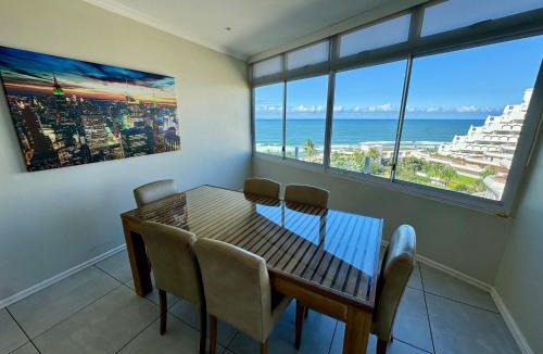 Umhlanga Apartment | 71 Sea Lodge Beachfront Apartment