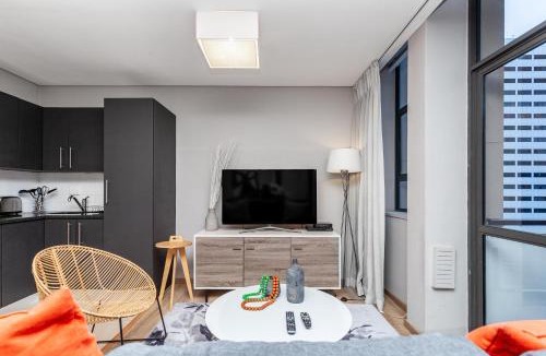 Cape Town City Centre Apartment | 712 Fountain Suites