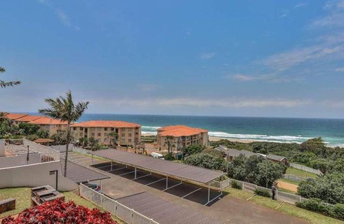 Illovo Beach Apartment | 73 m² Apartment ∙ 2 bedrooms ∙ 6 guests