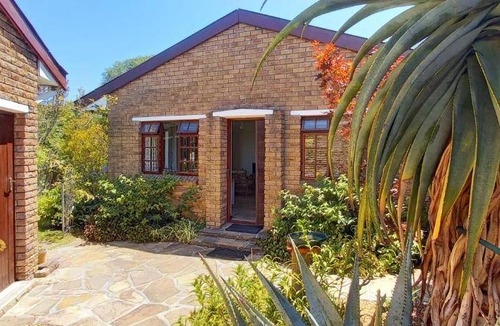 Constantia Apartment | 75 m² Apartment ∙ 1 bedroom ∙ 3 guests