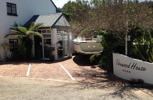 George Bed & Breakfast | 75 m² Bed and breakfast ∙ 127 guests