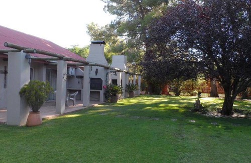 Bloemfontein Bed & Breakfast | 75 m² Bed and breakfast ∙ 2 bedrooms ∙ 127 guests