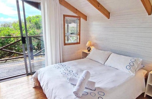 Fisherhaven Ski Chalet | 75 m² Chalet ∙ 3 bedrooms ∙ 6 guests