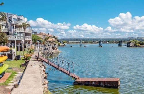 Hartenbos Hotel | 75 m² Hotel ∙ 3 bedrooms ∙ 6 guests