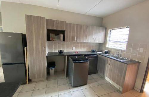 Germiston Apartment | 79 m² Apartment ∙ 2 bedrooms ∙ 4 guests